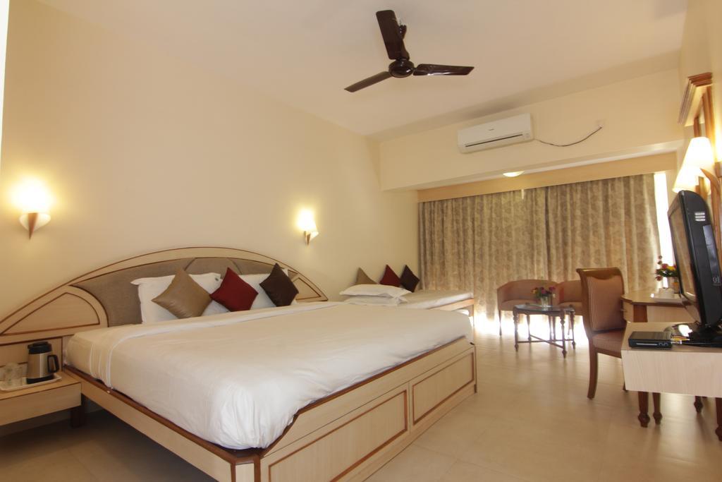 Aveda Blue Country Resort Panchgani Phòng bức ảnh